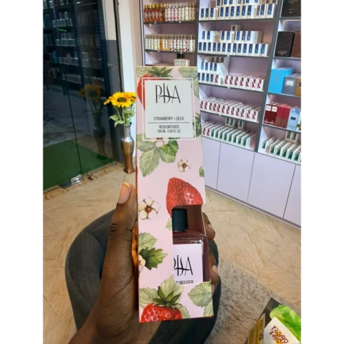 PISA Strawberry Reed Diffuser — 100ML